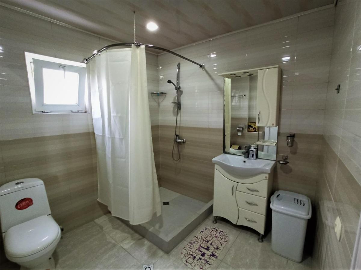 Guesthouse Lilia &Wine Celler Telavi Exterior photo