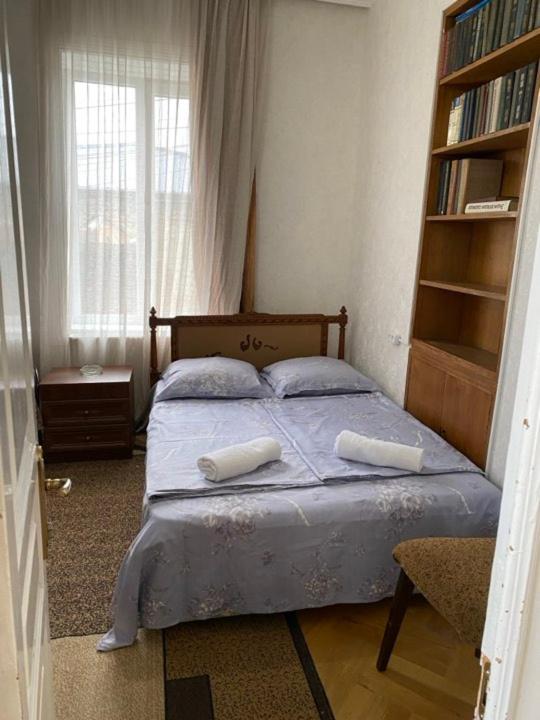 Guesthouse Lilia &Wine Celler Telavi Exterior photo