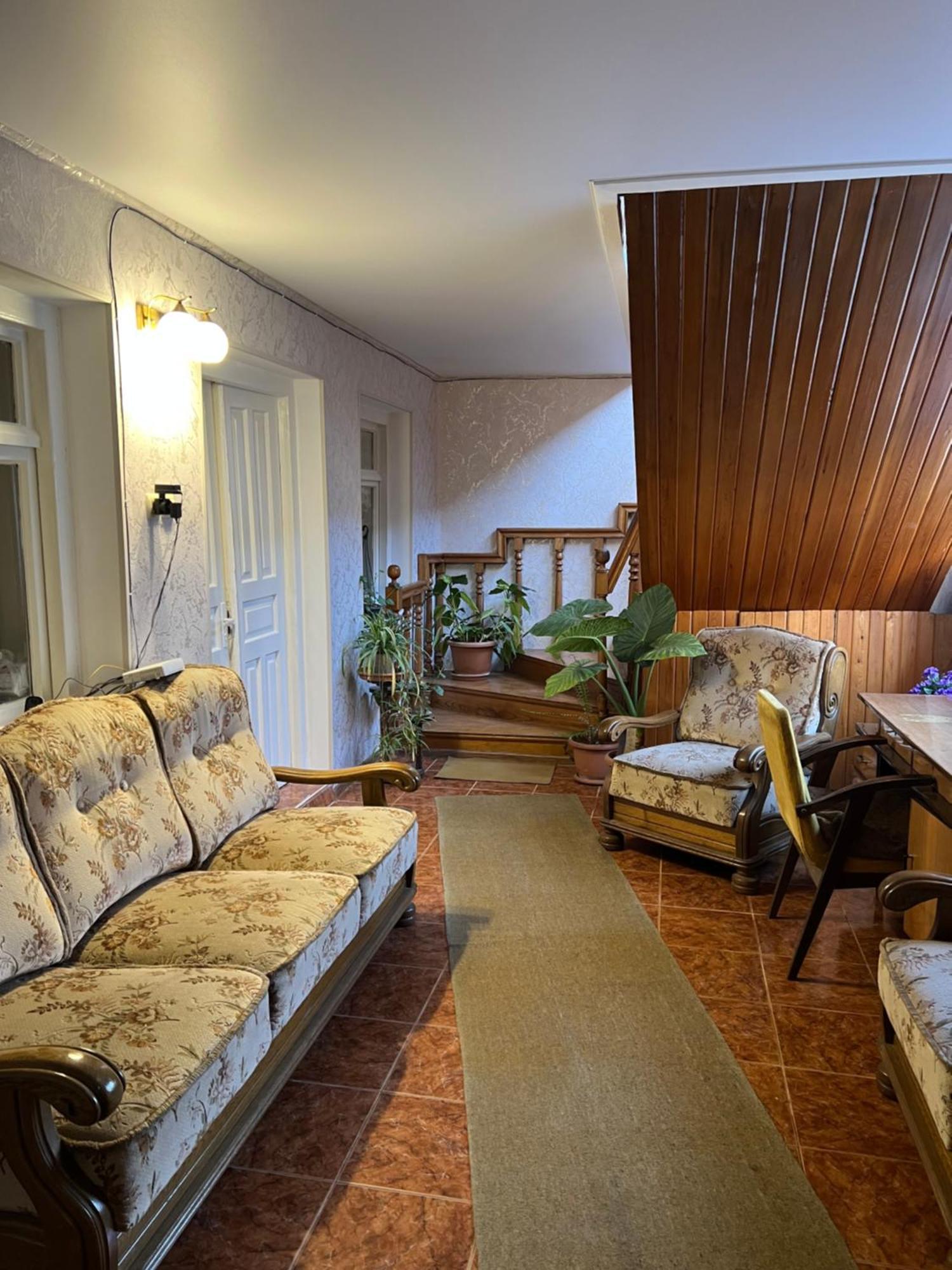 Guesthouse Lilia &Wine Celler Telavi Exterior photo