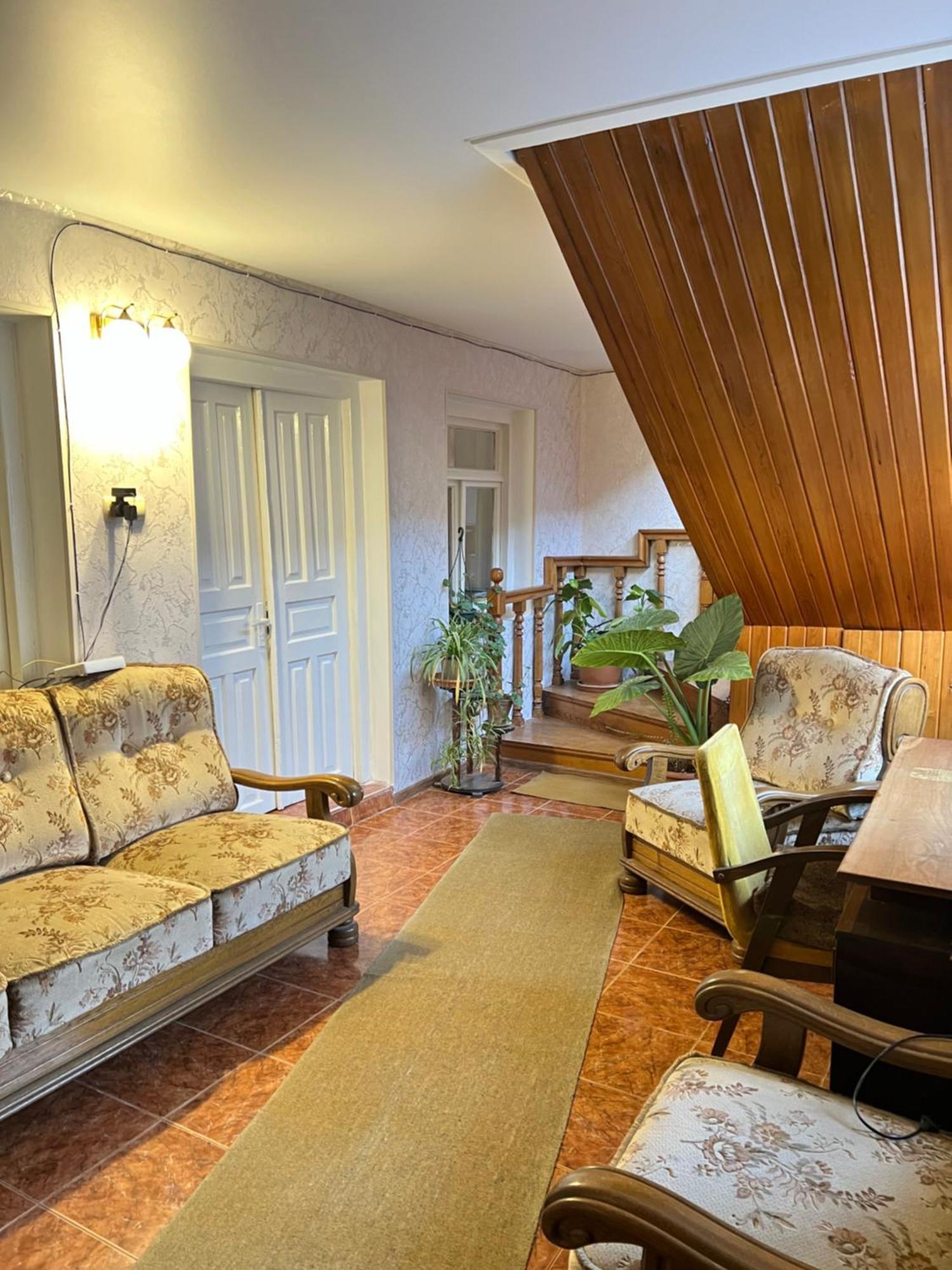 Guesthouse Lilia &Wine Celler Telavi Exterior photo